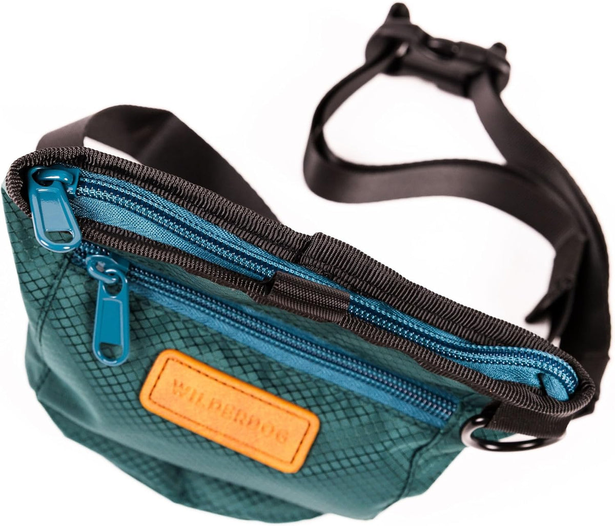 Wilderdog Magnetic and Zipper Treat Pouch