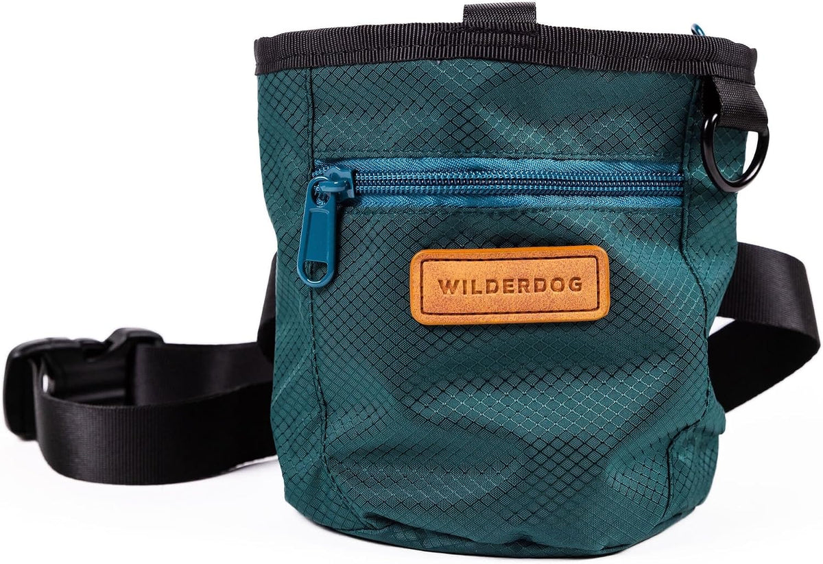 Wilderdog Magnetic and Zipper Treat Pouch